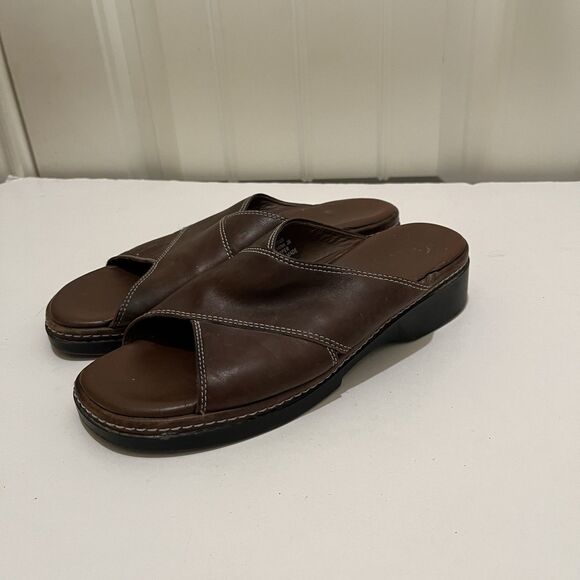 Clarks Criss Cross Brown Leather Slip On Slides Sandals Womens Size 8M VTG 2003 - Picture 3 of 13